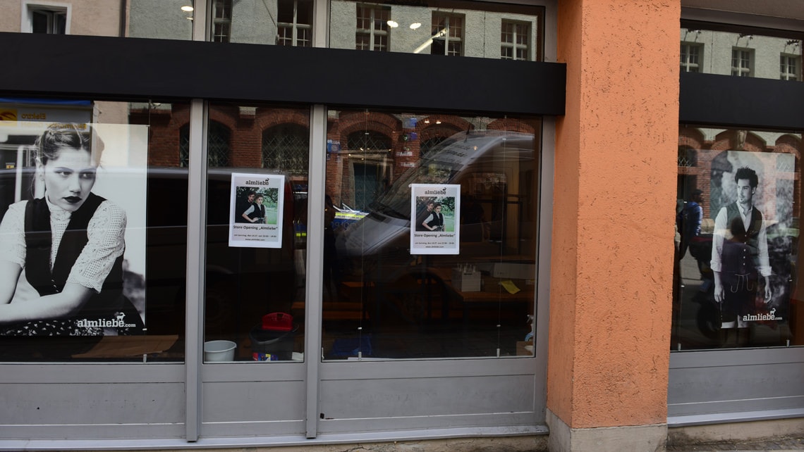 Verklebung und Foto-Leinw&auml;nde bei Almliebe