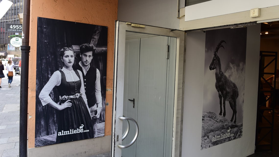 Verklebung und Foto-Leinw&auml;nde bei Almliebe