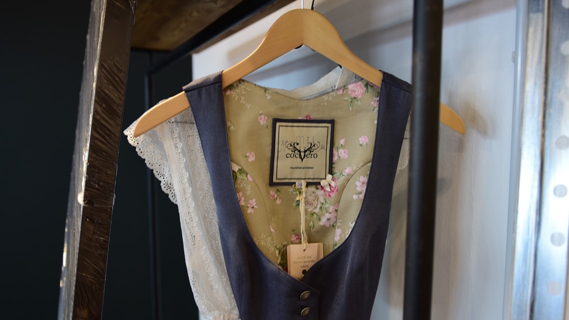 Verklebung und Foto-Leinw&auml;nde bei Almliebe